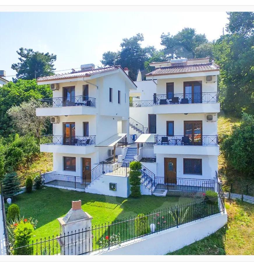 Loretta Maisonettes And Studios Chrysi Ammoudia ภายนอก รูปภาพ